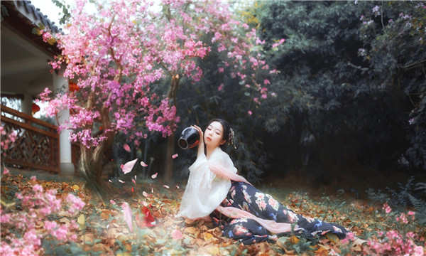 天祝标题：寻求拥有自己孩子的希望—关于供卵代怀公司